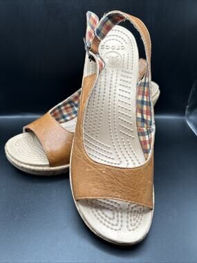 Crocs Shoe A Leigh Size 9w Brown Wedge Heel Slingback Sandal Cork Open Toe Women